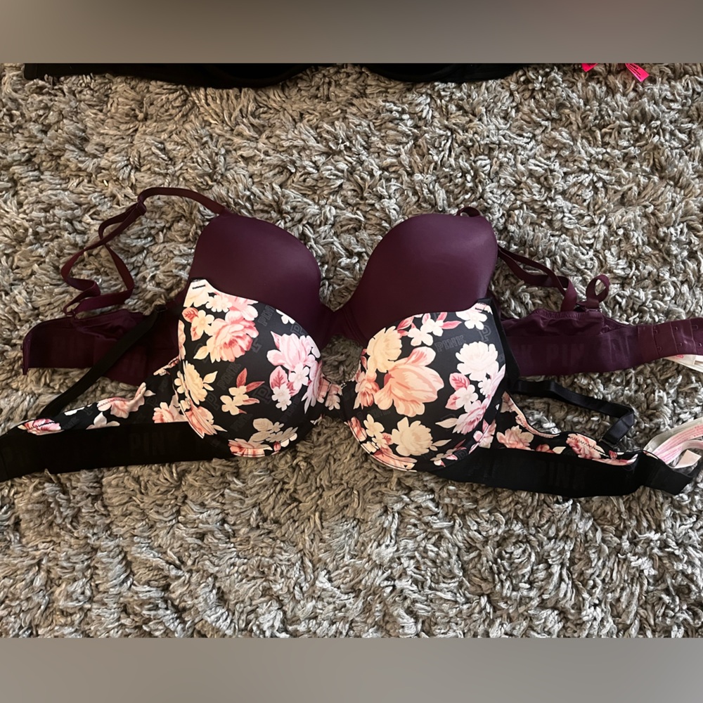 Victoria Secret Pink 36C Bras
